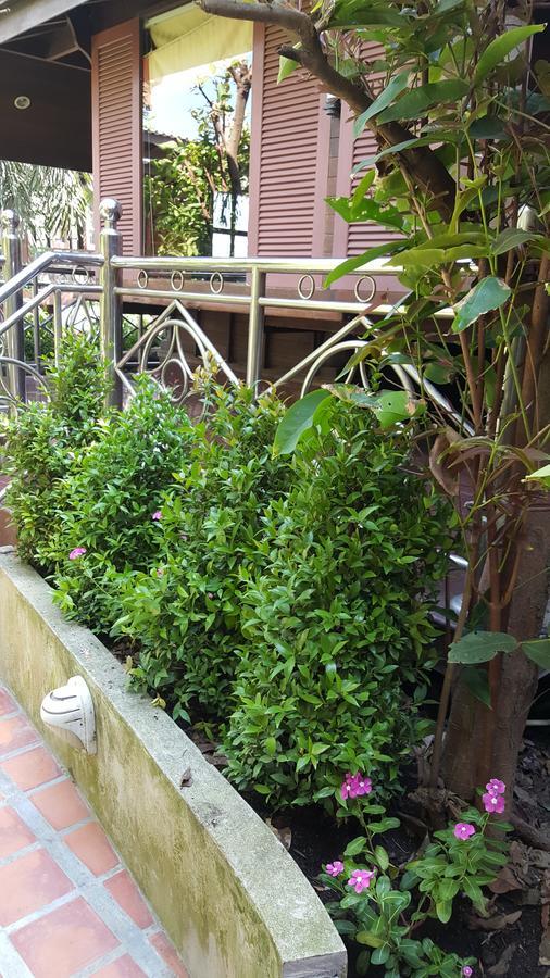 Ruean Mai Chai Khlong Amphawa Εξωτερικό φωτογραφία