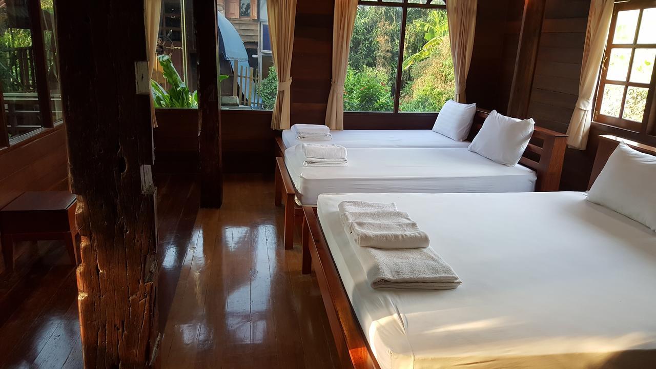 Ruean Mai Chai Khlong Amphawa Εξωτερικό φωτογραφία