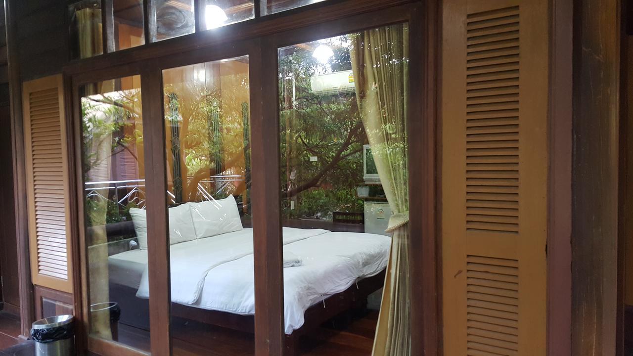 Ruean Mai Chai Khlong Amphawa Εξωτερικό φωτογραφία