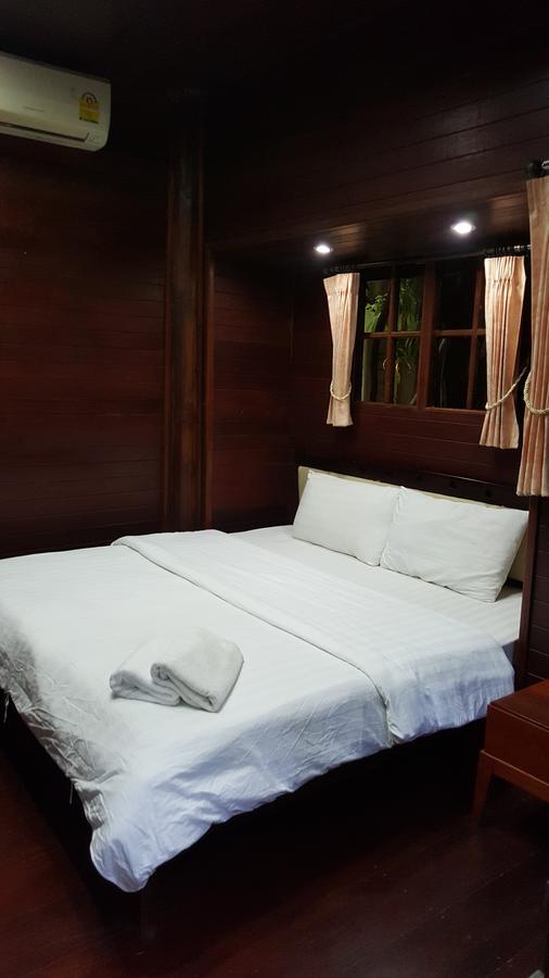 Ruean Mai Chai Khlong Amphawa Εξωτερικό φωτογραφία